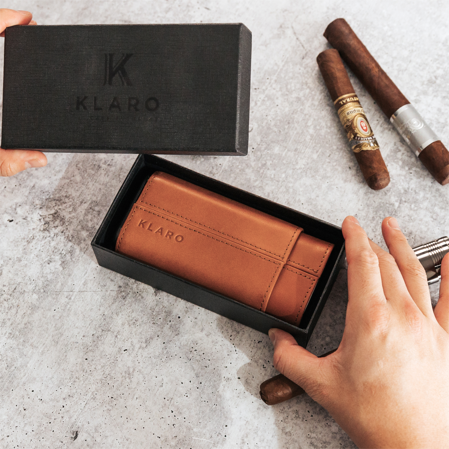 Premium 3 Cigar Protective Travel Case - Saddle Brown